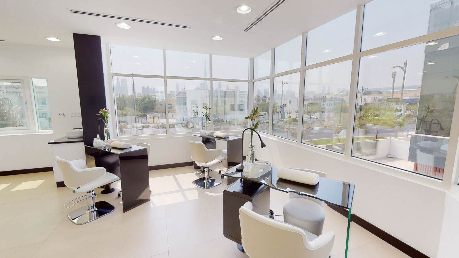 Virtual tour Dessange Hair Salon