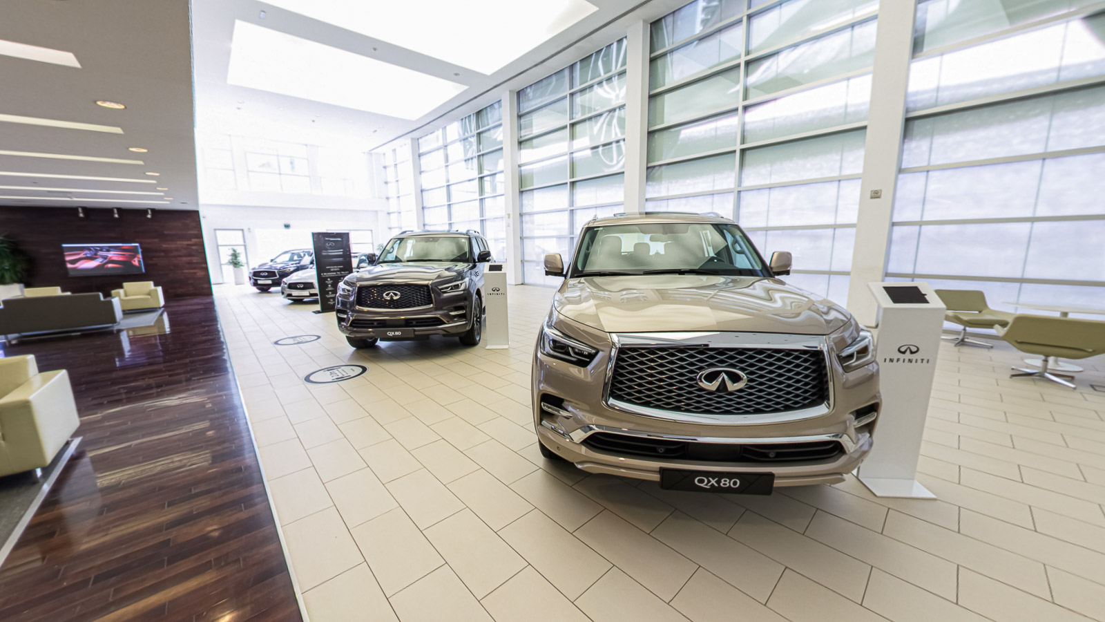 Virtual tour INFINITI Showroom – Sheikh Zayed Road